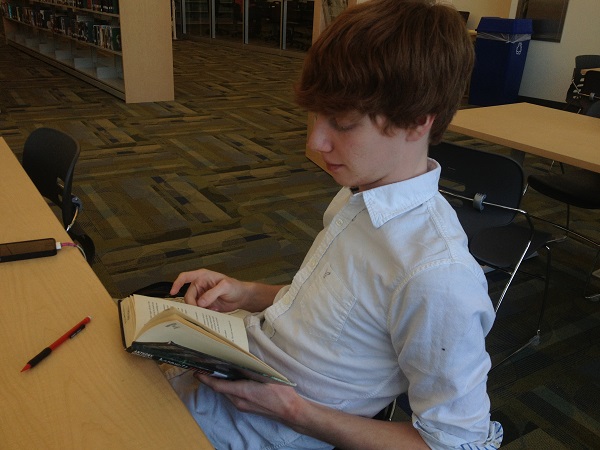 Mason Baumana '14 spices up his day by reading Horror stories by Horowitz. 