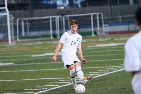 Senior defender Alejandro Quinonez.