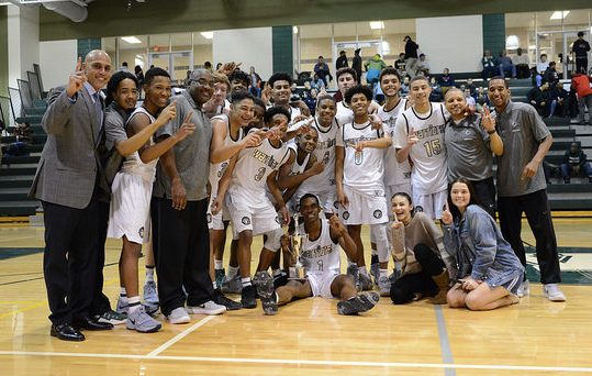 Boys Basketball Comes in Clutch: Road to States