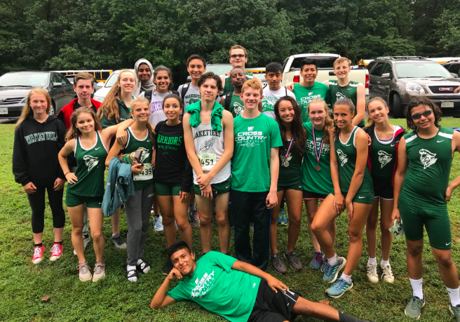 Cross Country Competes at Top Form