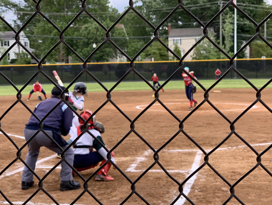 Varsity Softball Heads to Conference Semi Finals