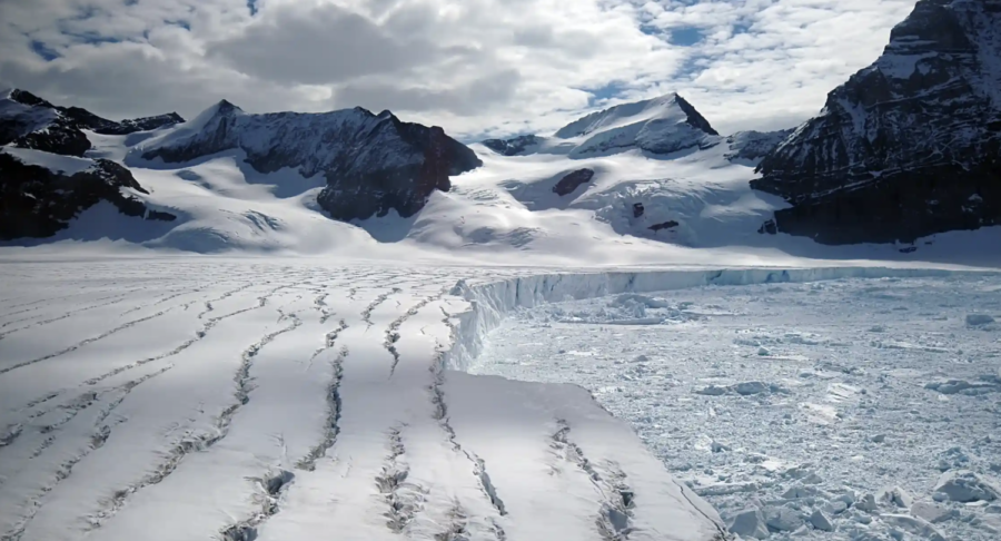 Lowest Levels ever Recorded: Sea Ice Surrounding Antarctica