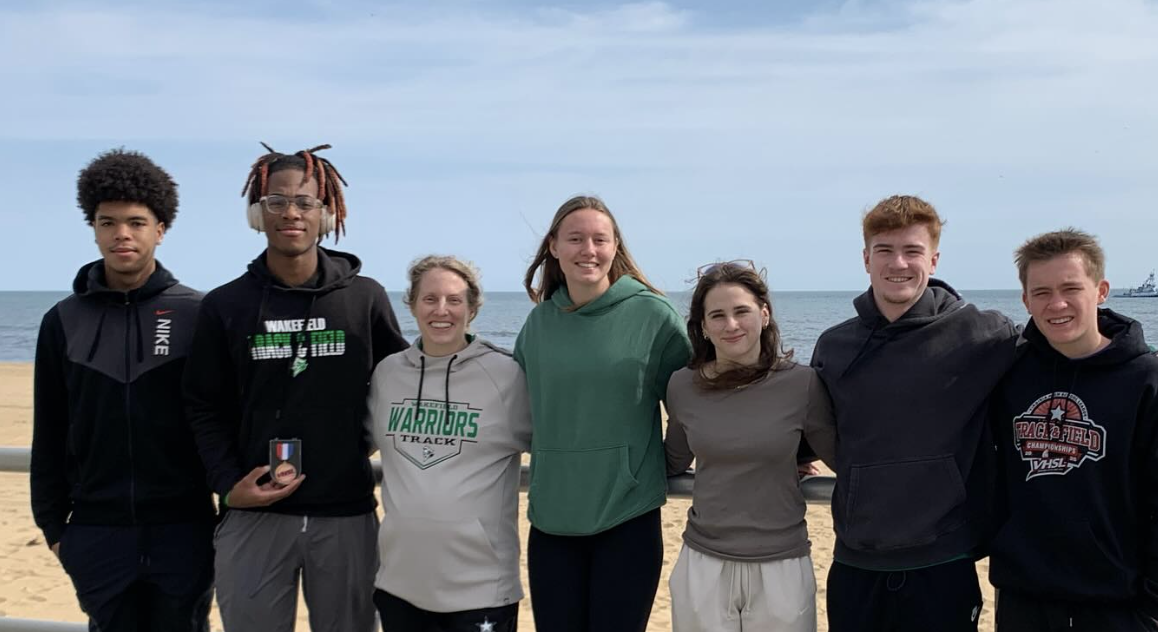 Last year's State Championship competitors at Virginia Beach.
Photo found @wakefieldrunners